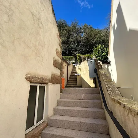 1 Bed - Sleeps 2 Patio Parking & Wifi *